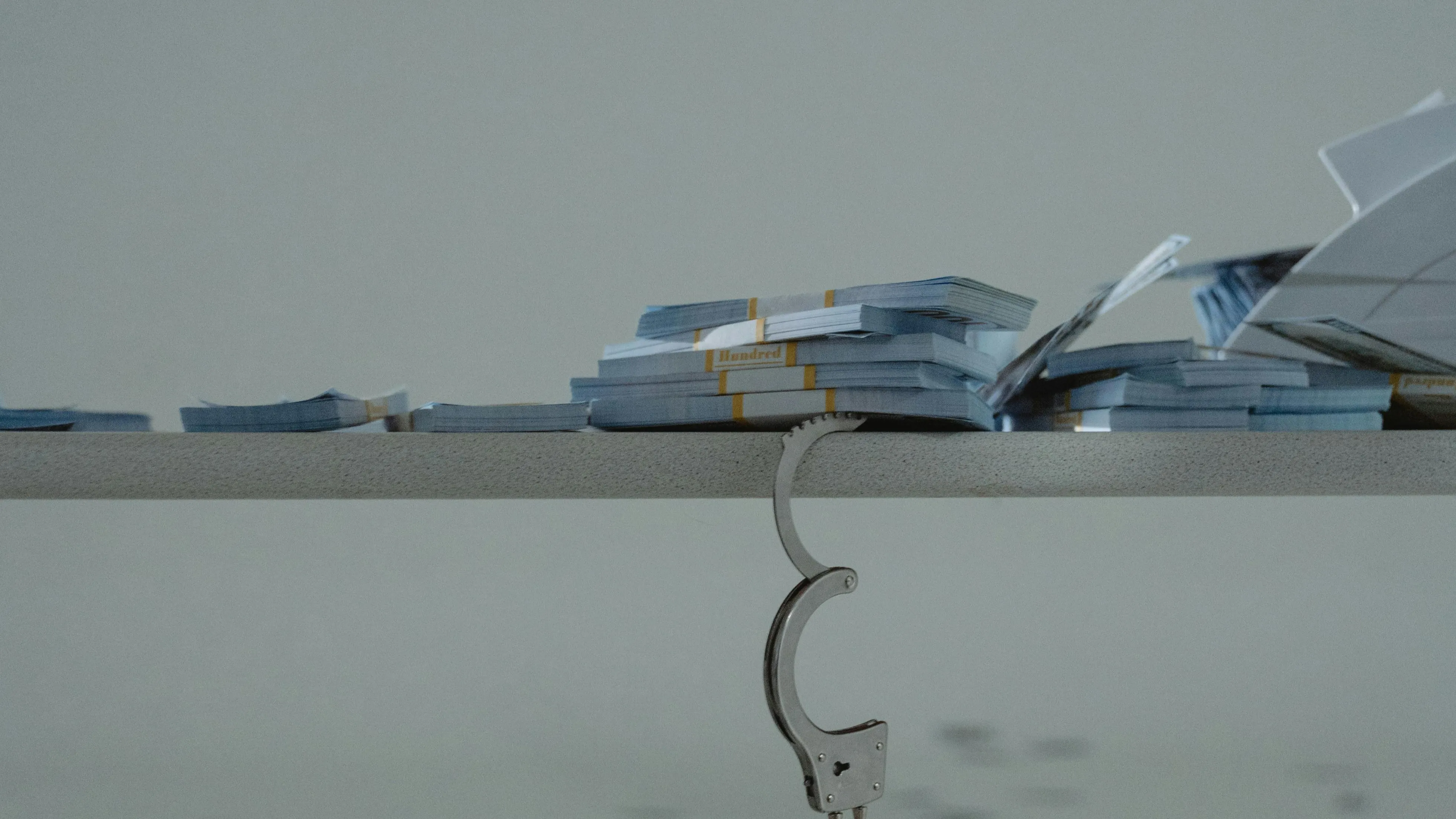 Сколько взяток дали и получили в Казахстане в октябре: КНБ фото на taspanews.kz от 03 ноября 2025 12:40