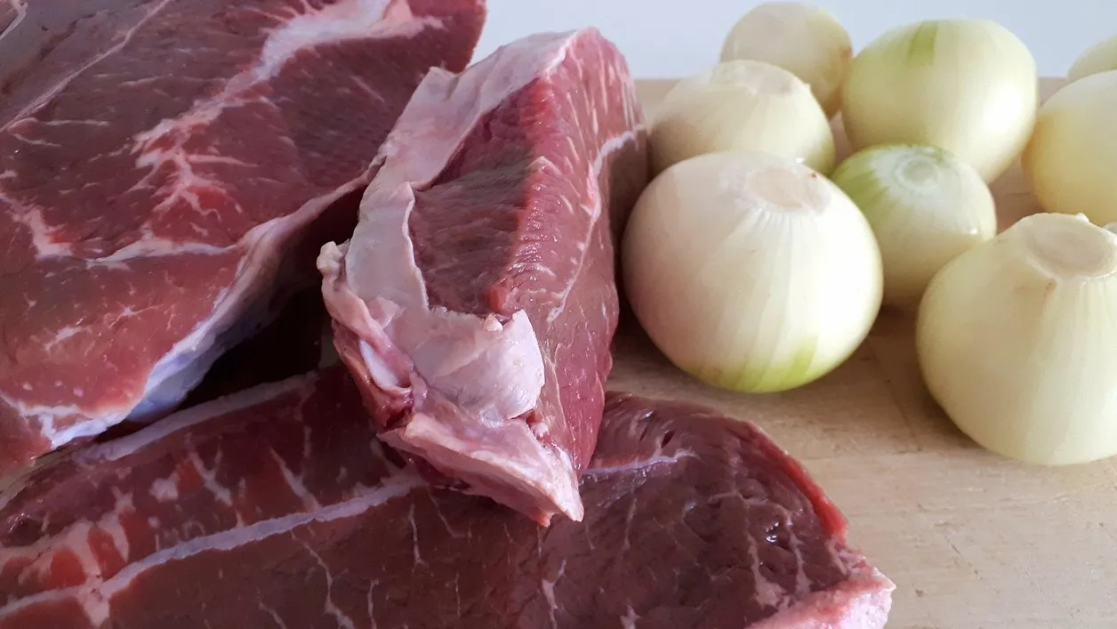 Мясо сайгака можно будет купить в супермаркете фото на taspanews.kz от 04 ноября 2025 15:41