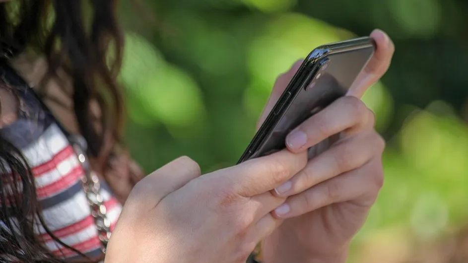 Казахстанцы смогут отправлять сообщения без сети фото на taspanews.kz от 07 ноября 2025 09:32