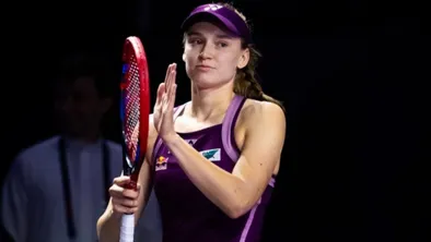 Рыбакина — чемпионка Итогового турнира WTA: сколько денег и очков принес ей этот триумф