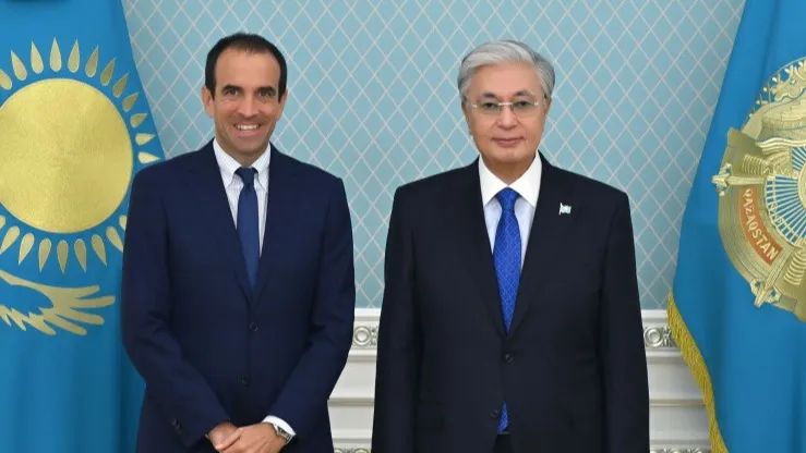 Касым-Жомарт Токаев принял главу FIP фото на taspanews.kz от 10 ноября 2025 15:04