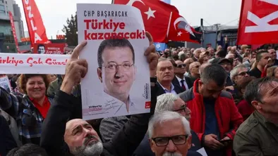 В 142 коррупционных преступлениях обвиняется бывший мэр Стамбула