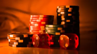 Адвокаты в Казахстане организовали онлайн-казино и предстали перед судом