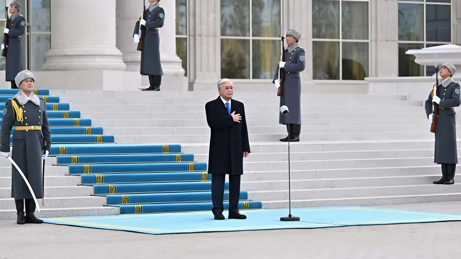 Токаев в скором времени отправится с визитом в Узбекистан фото на taspanews.kz от 13 ноября 2025 12:23