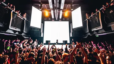 В Астане владельца клуба наказали за использование "веселящего газа"