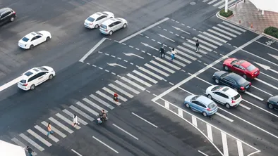 В Алматы на проспекте Достык изменили схему движения