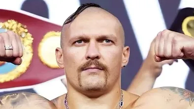 Александр Усик отказался от титула WBO: что это значит для дивизиона