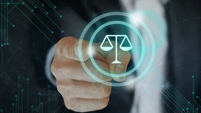 В Караганде за пьянство уволили полицейского