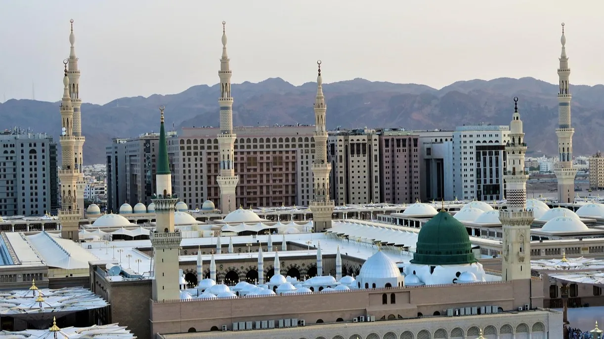 Смертельное ДТП в Саудовской Аравии: сгорел автобус с паломниками фото на taspanews.kz от 18 ноября 2025 14:49