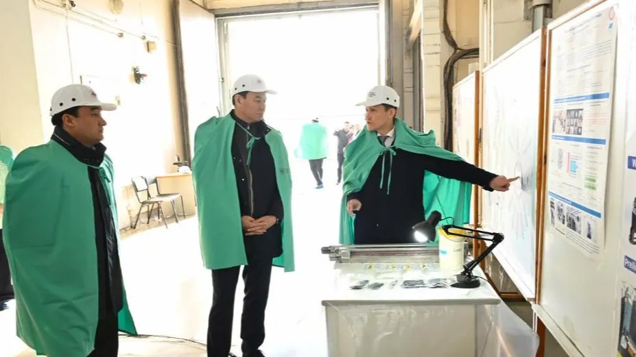 аким города Алматы Дархан Сатыбалды фото на taspanews.kz от 19 ноября 2025 16:00