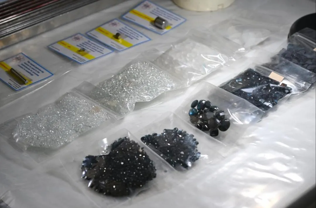 выпуск радиофармпрепаратов  фото на taspanews.kz от 19 ноября 2025 16:00