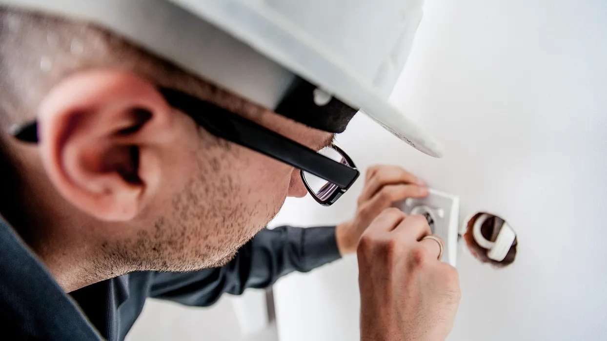 В Экибастузе электрик погиб от удара током фото на taspanews.kz от 24 ноября 2025 11:56