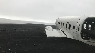 Когда озвучат итоги расследования крушения самолета близ Актау?