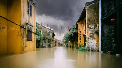 На юге Таиланда людей эвакуируют из-за аномального ливня