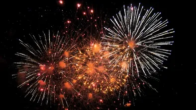 Полиция предупредила об опасности пиротехники