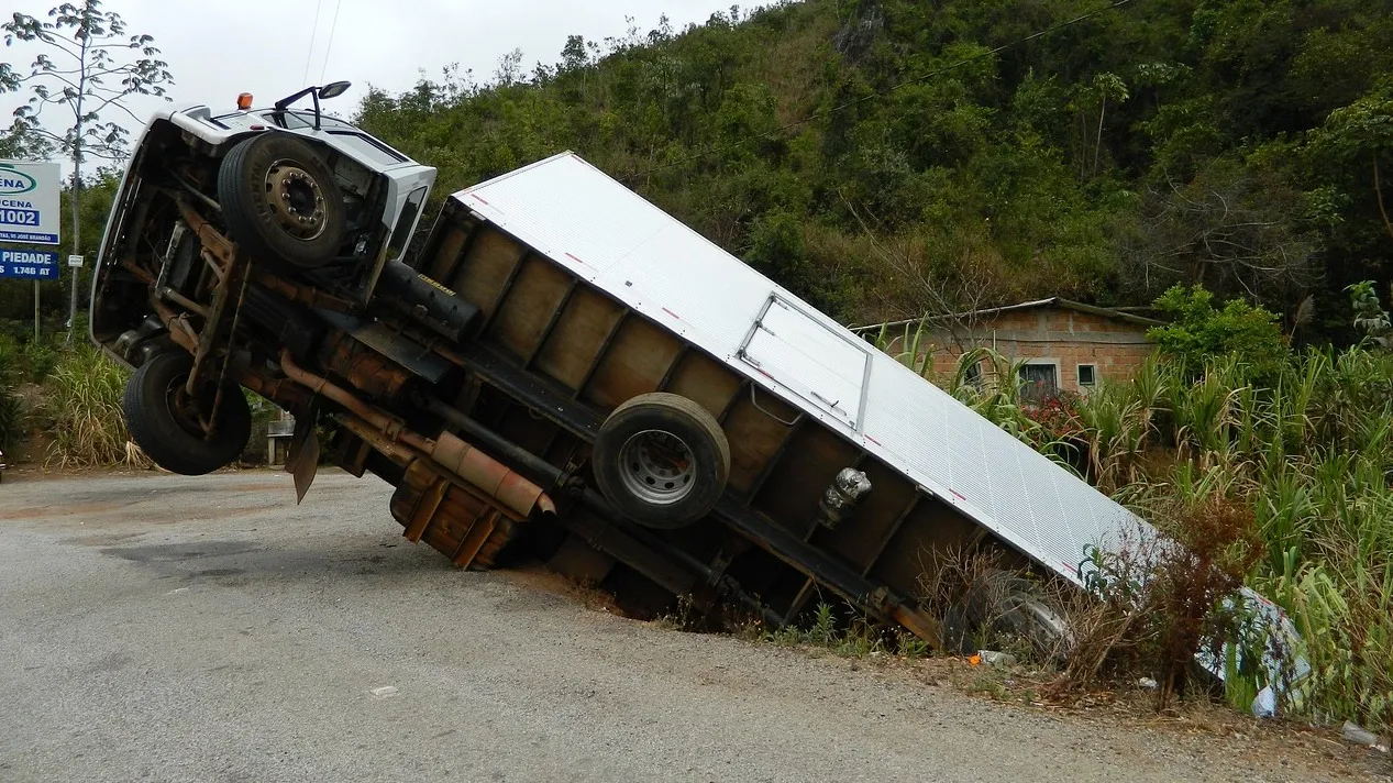 Снова массовое ДТП: 7 человек погибли в Алматинской области фото на taspanews.kz от 02 декабря 2025 09:31
