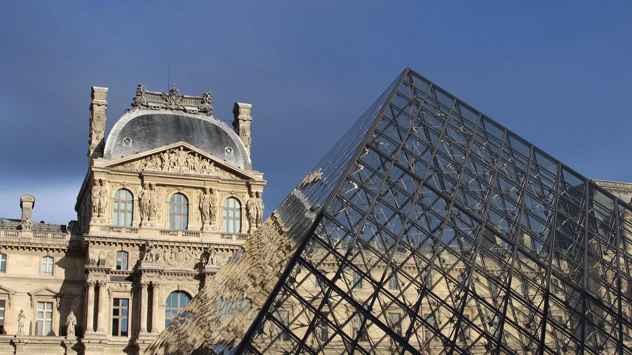 Полиция задержала всех подозреваемых в ограблении Лувра фото на taspanews.kz от 04 декабря 2025 10:08