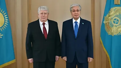 Токаев обсудил с послом РФ вопросы сотрудничества двух государств