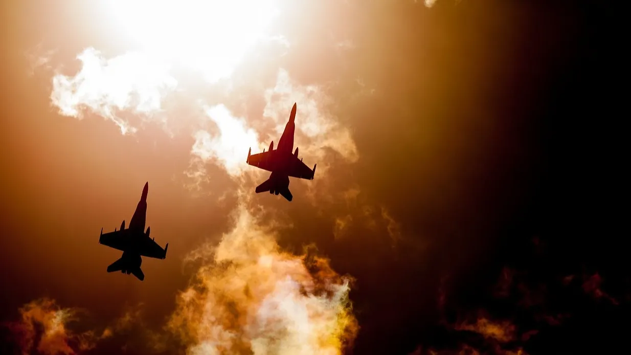 В России упал крупный военный самолет фото на taspanews.kz от 09 декабря 2025 16:51