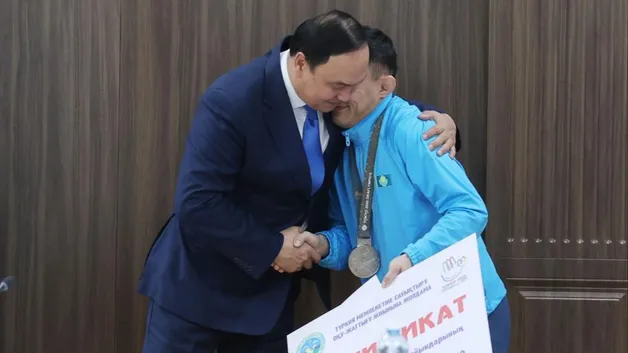 Аким Жамбылской области Ербол Карашукеев