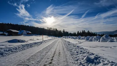 В Алматы из-за снега резко выросло количество ДТП