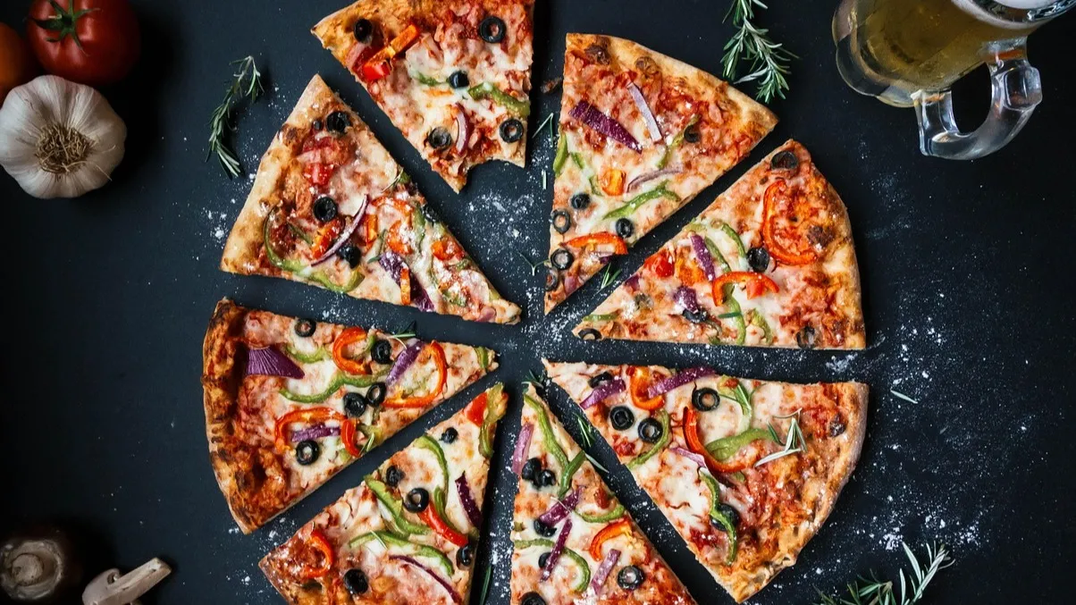 Знаменитые пиццерии Papa John’s больше не будут работать в Казахстане фото на taspanews.kz от 11 декабря 2025 13:08