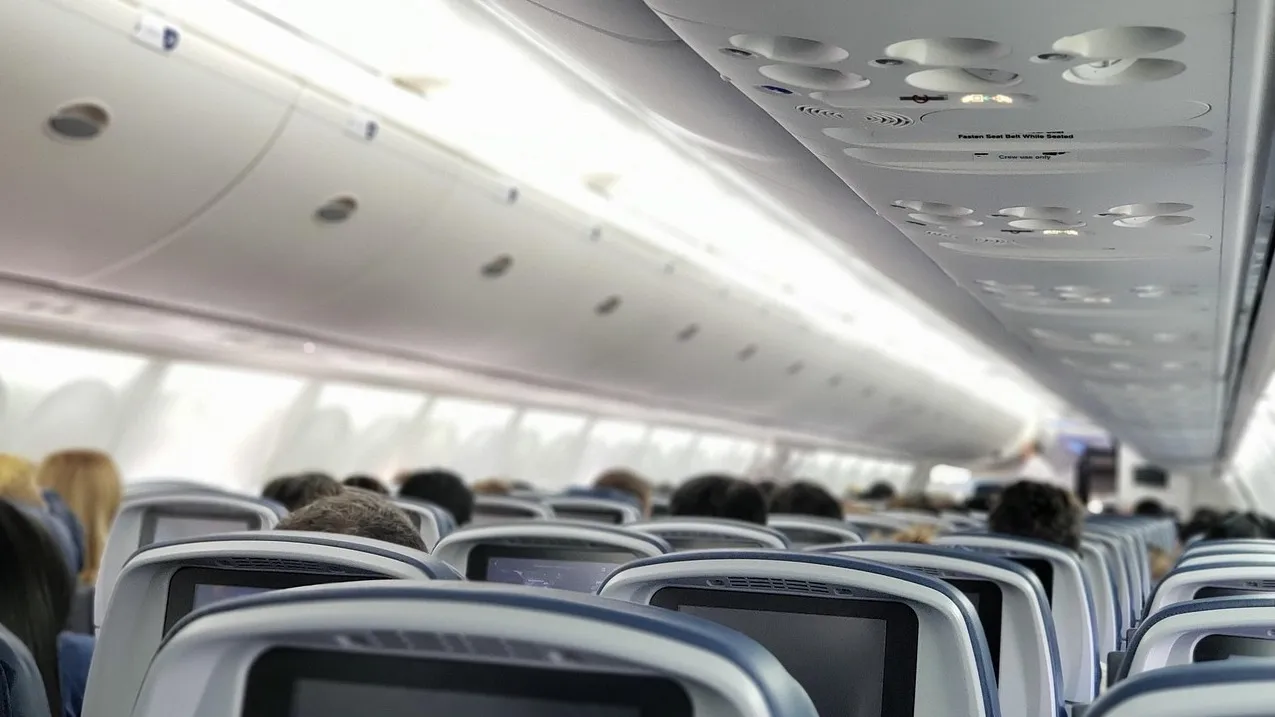 В аэропорту Алматы завели уголовное дело из-за смерти пассажирки на борту фото на taspanews.kz от 12 декабря 2025 10:22