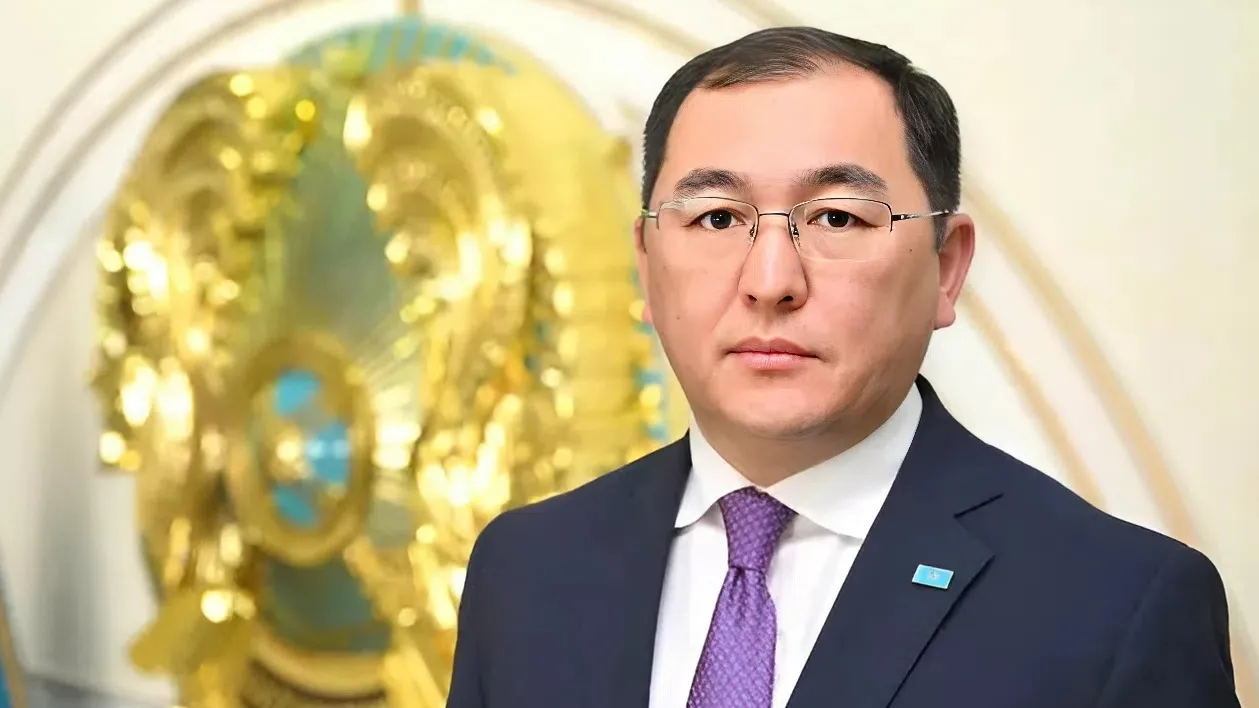 Бывший представитель МИД РК Айбек Смадияров назначен на новый пост в Президентской Администрации фото на taspanews.kz от 15 декабря 2025 09:25