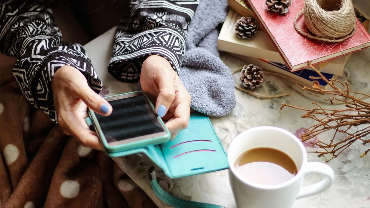 Оформить электронную доверенность теперь можно через мобильное приложение ЦОН фото на taspanews.kz от 17 декабря 2025 14:25