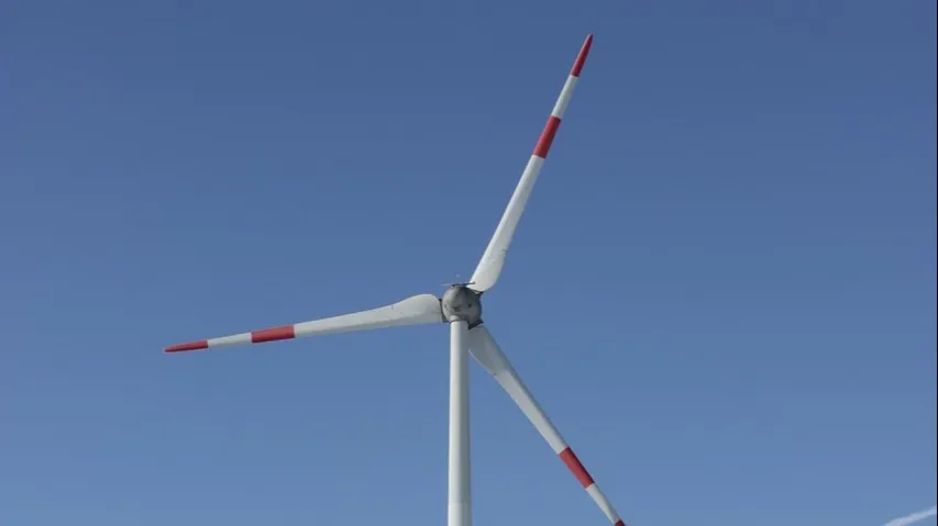 В Конаеве из-за ветра ввели режим ЧС фото на taspanews.kz от 18 декабря 2025 10:03