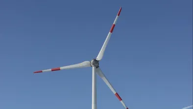 В Конаеве из-за ветра ввели режим ЧС