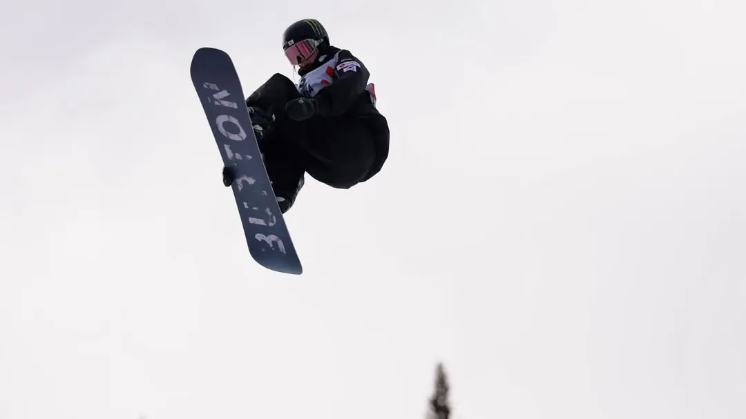 snowboard  фото на taspanews.kz от 18 декабря 2025 12:29