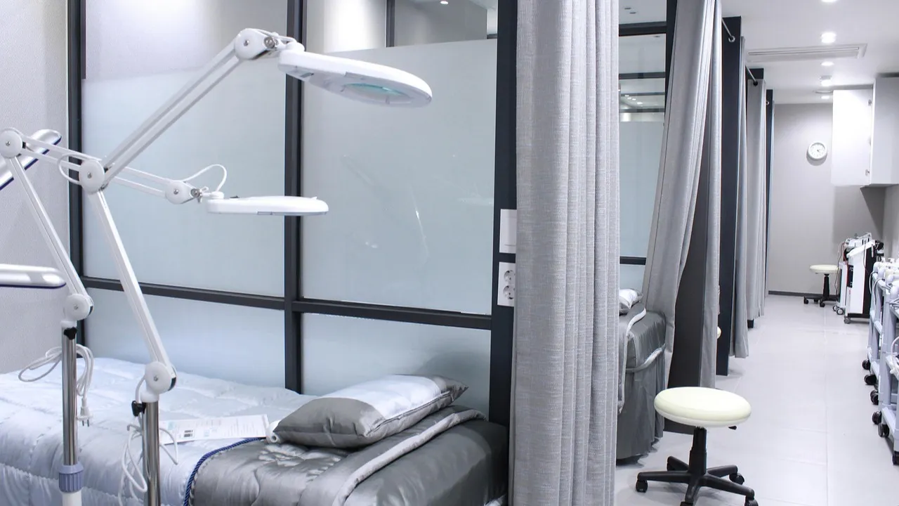 В Уральске дети попали в больницу с сильным отравлением фото на taspanews.kz от 19 декабря 2025 12:10