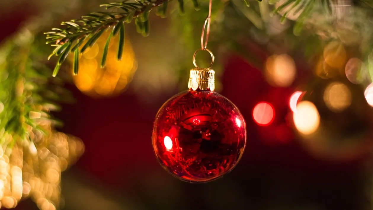 Движение частично ограничат в Астане из-за зажигания городских елок фото на taspanews.kz от 19 декабря 2025 13:46