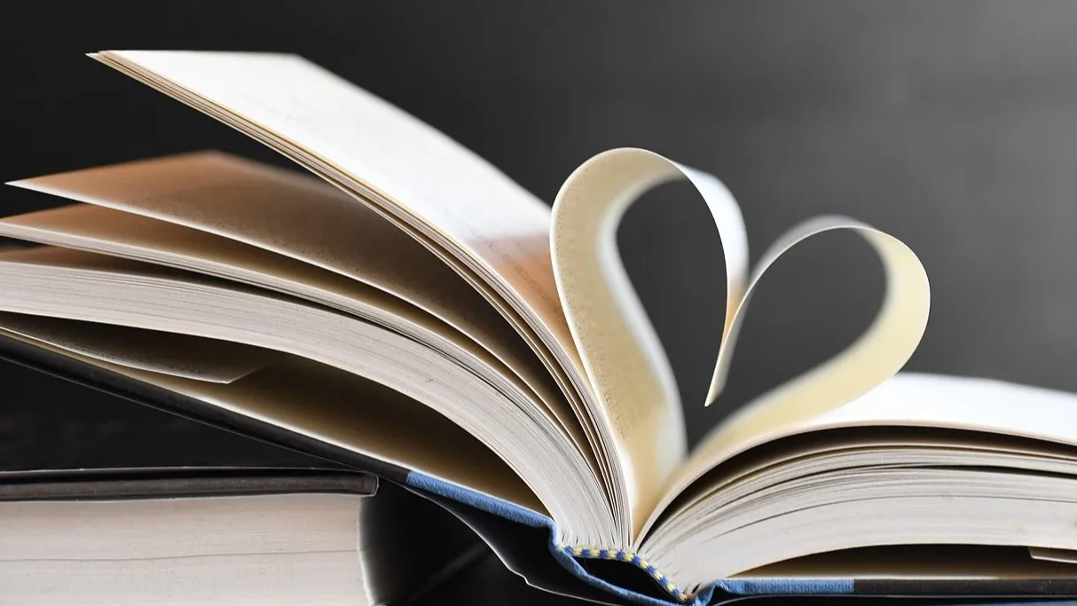 Токаев наградил молодых писателей и поэтов фото на taspanews.kz от 24 декабря 2025 09:43