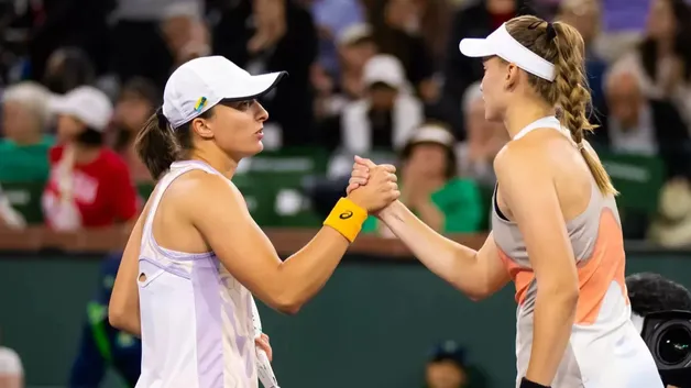 Рыбакина против Швентек в первый день: чем привлечет внимание World Tennis Continental Cup