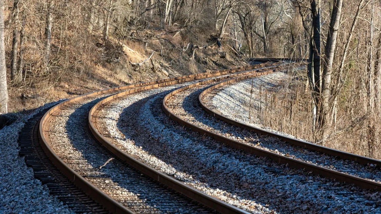 Около 100 человек пострадали в Мексике из-за схода поезда с рельсов фото на taspanews.kz от 29 декабря 2025 09:09