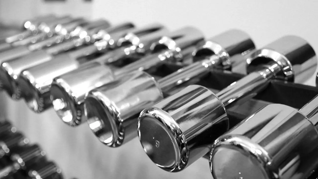 В одном из тренажерных залов Астаны обнаружили нелегала из Нигерии фото на taspanews.kz от 29 декабря 2025 11:32