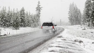 В Астане предупреждают о проблемах на дорогах из-за гололеда