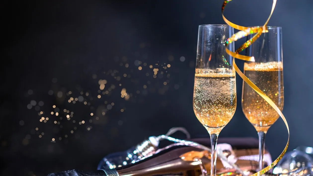 Опубликован график работы ЦОН-ов на новогодние выходные фото на taspanews.kz от 30 декабря 2025 16:26