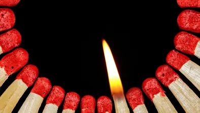 Пожар произошел в Астане в цеху для мойки ковров