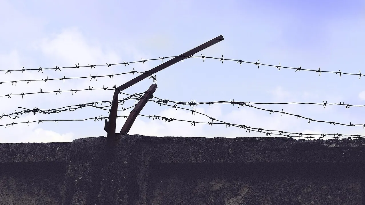 В Жамбылской области суд вынес приговор по делу о смерти подростка в туалете школы фото на taspanews.kz от 13 января 2026 15:44