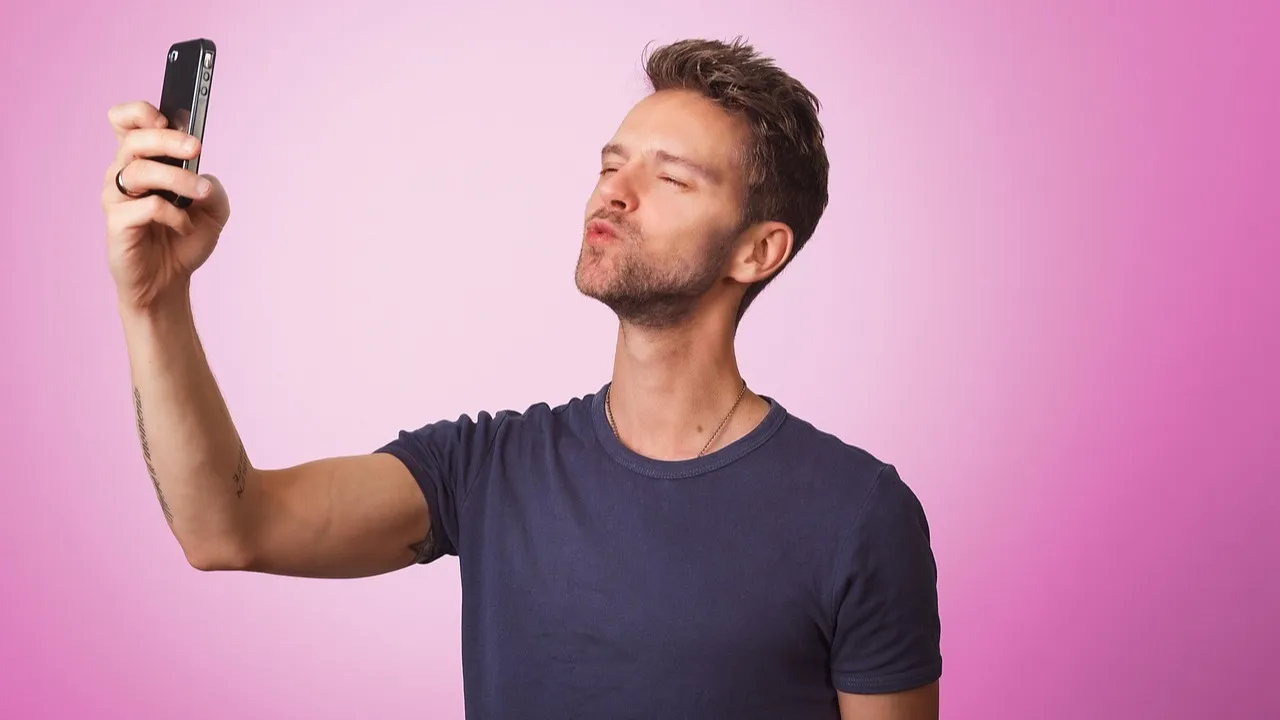 В Астане мошенник через Tinder украл у мужчины 4 млн тенге фото на taspanews.kz от 16 января 2026 10:34