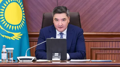 Бектенов поручил до конца января заключить контракты по строительству новых ТЭЦ