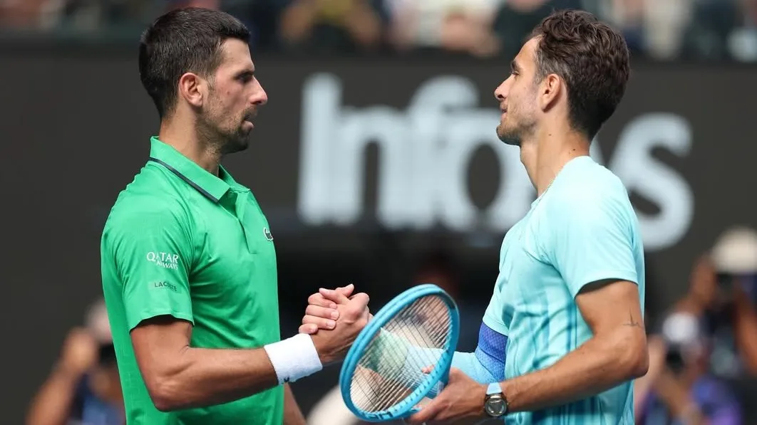 Джокович вышел в полуфинал Australian Open после травмы Музетти фото на taspanews.kz от 28 января 2026 16:48