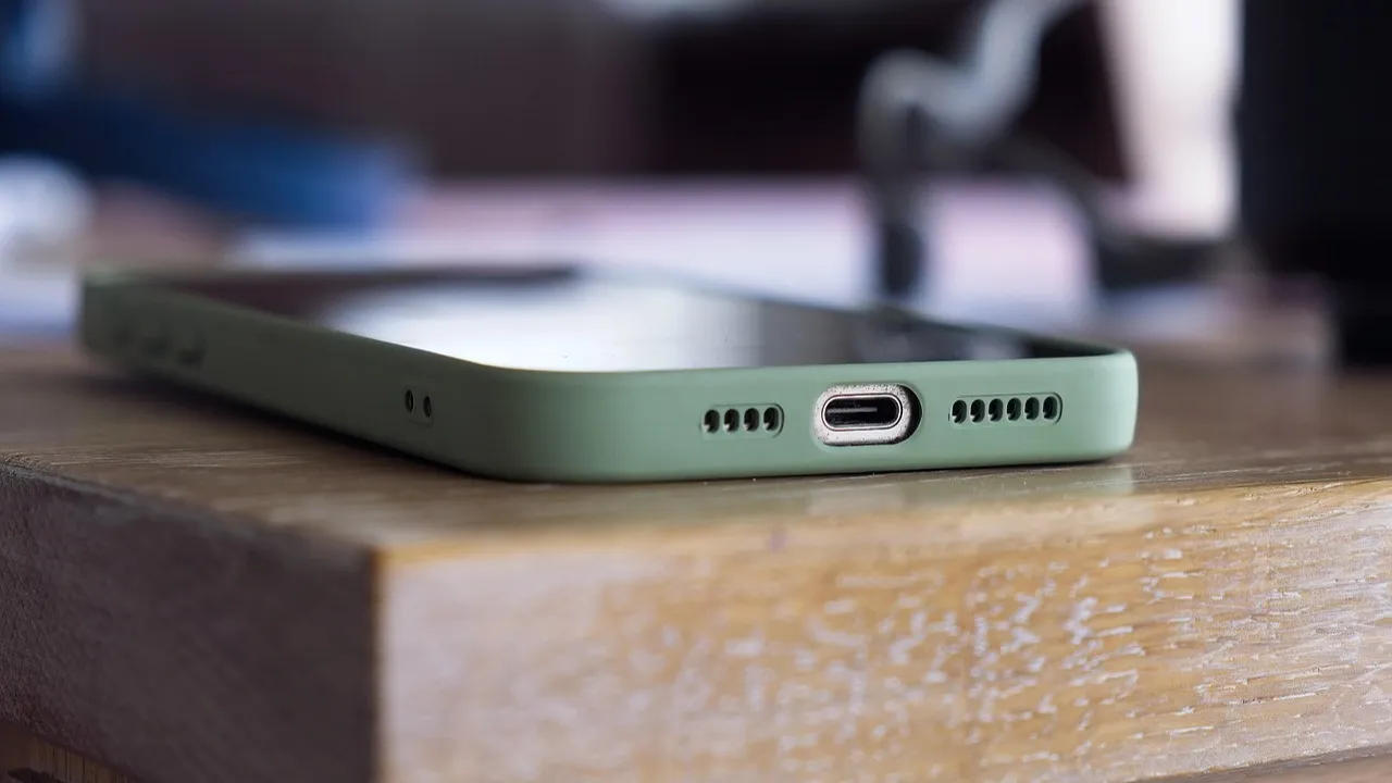 В ЗКО мужчина распространил интимные фото бывшей жены фото на taspanews.kz от 29 января 2026 16:52