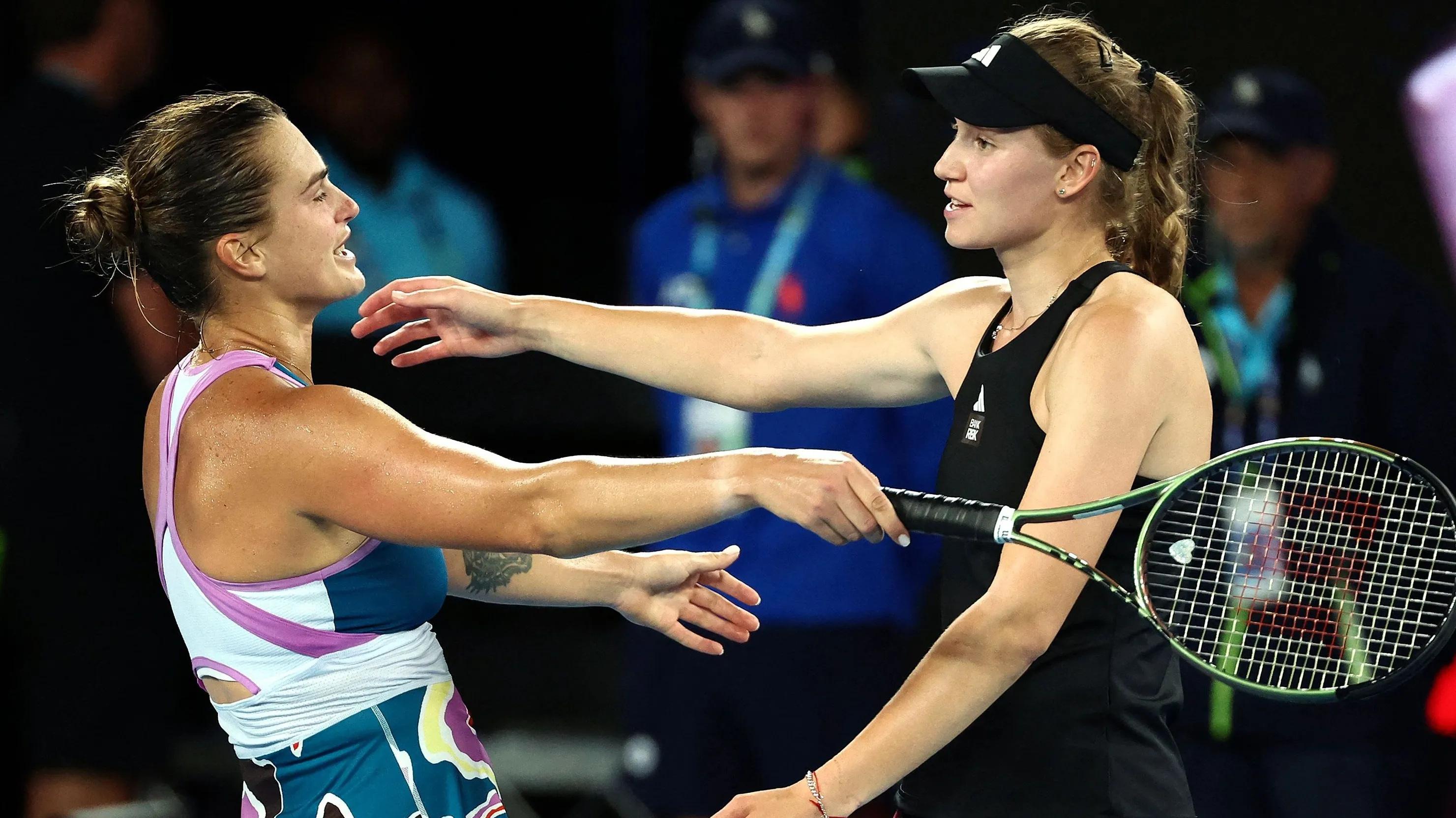Финал Australian Open-2026: подача Рыбакиной против напора Соболенко фото на taspanews.kz от 30 января 2026 11:45