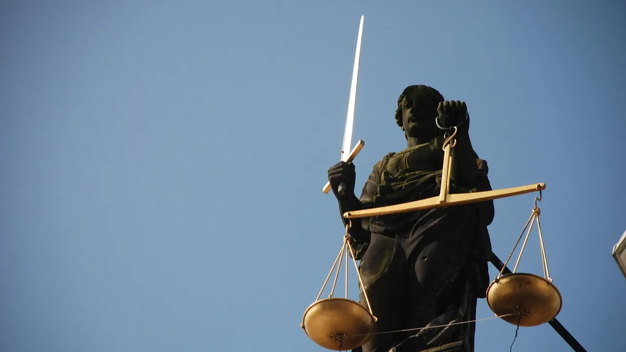 В Шымкенте начальника полиции отправили в тюрьму на 6 лет фото на taspanews.kz от 02 февраля 2026 16:52