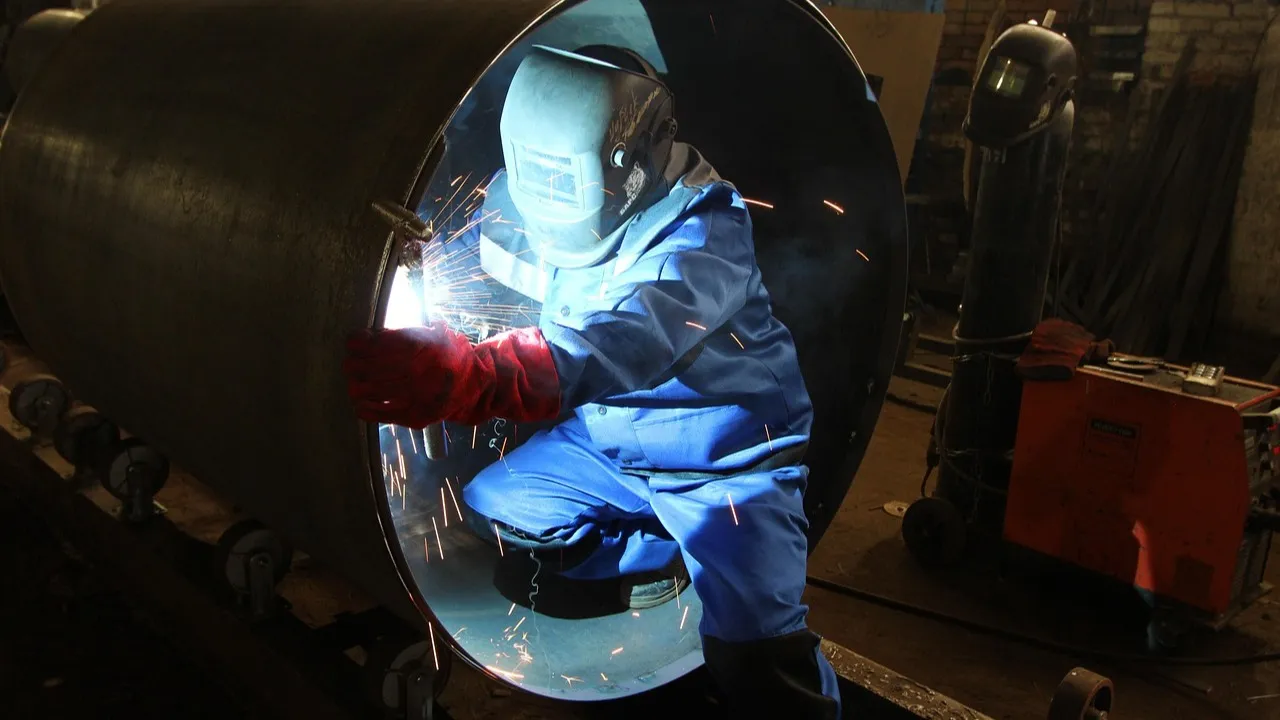 В Таразе на заводе трое работников получили сильные ожоги; один из них скончался фото на taspanews.kz от 03 февраля 2026 08:39