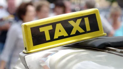 Яндекс Такси будет помогать прокурорам Алматы в борьбе с неплательщиками алиментов